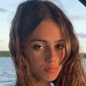 nottrebeca, 20 (TikTok明星)