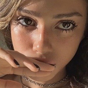 nottrebeca, 20 (TikTok Star)