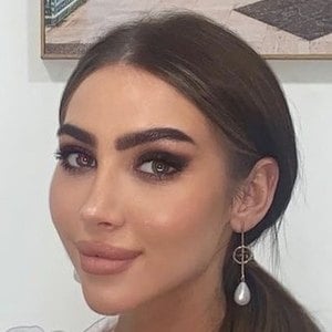 notyourlocalhabibi, 26 (TikTok明星)