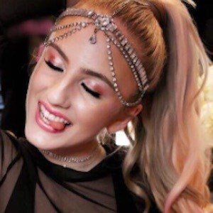 Nova Miller, 24 (Поп-певец)