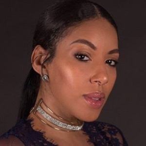 Nyla Thorbourne image 3