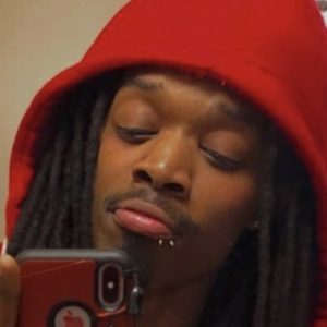 officialliljanky, 31 (TikTok Star)