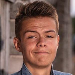 Oliver Hollo image 3