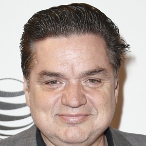 Oliver Platt image 7