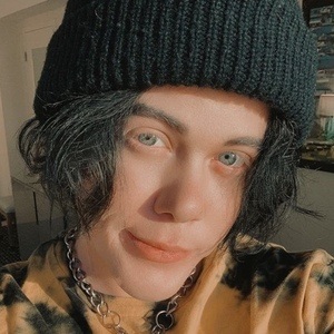 Oliver Rogue, 27 (TikTok Star)