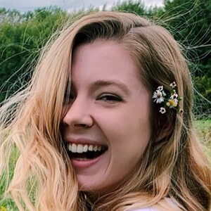 Olivia Berry, 25 (TikTok Star)