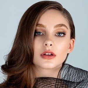 Olivia Ciarfella, 22 (Người mẫu)