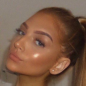 Olivia Claudia, 24 (Instagram Star)