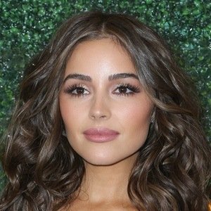 Olivia Culpo, 33 (Concursante de Belleza)