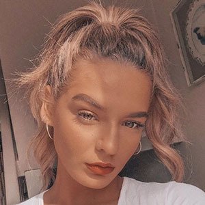 Olivia Guy, 27 (Estrella de YouTube)