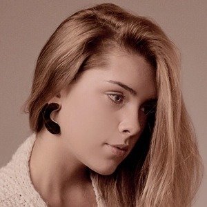 Olivia Herdt image 3