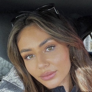 Olivia Jarvis, 27 (YouTube明星)