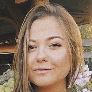 Olivia Marcus image 4