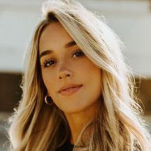 Olivia Massucci image 6