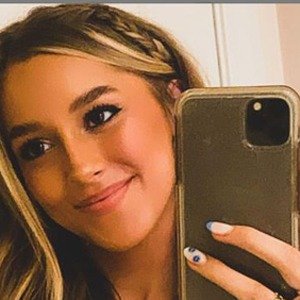 Olivia Massucci image 7