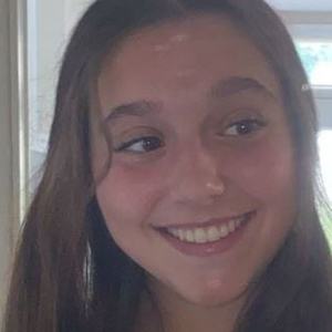 Olivia Richards image 3