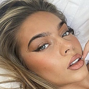 Olivia Silverman, 23 (模特)