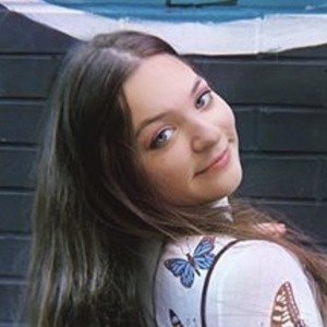 Olivia Stemp, 21 (TikTok Star)