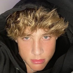 Ollie Muhl image 4