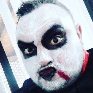 Omco, 40 (YouTube Star)