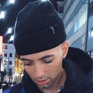 Omer Bhatti, 40 (說唱歌手)