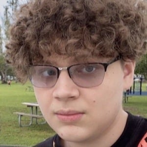 Orange, 22 (YouTube-ster)