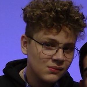 Orange, 22 (YouTube Star)