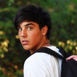 Óscar Casas, 25 (電視演員)