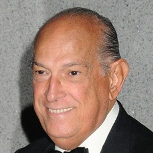 Óscar de la Renta (1932 - 2014) (Fashion Designer)