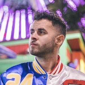 Oscar del Rey, 33 (Instagram Star)