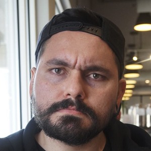 Óscar Meza, 36 (YouTube Star)