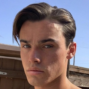 Oscar Silvester image 4