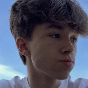Owen Olivers image 8