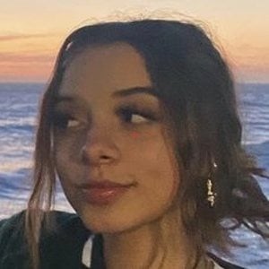 ox_yesi, 22 (TikTok Star)