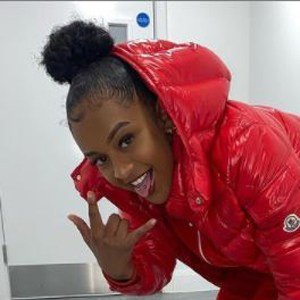 Paigey Cakey image 4