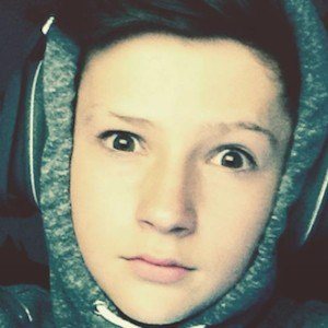 Pandaz, 23 (YouTube Star)