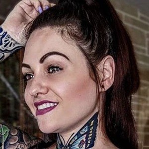 Pandora Blue, 38 (Model)