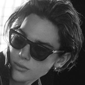 Paris Brosnan image 5