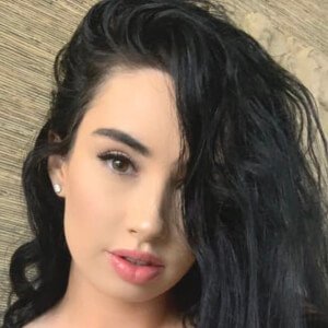 Paris Dunn, 31 (Instagram Star)