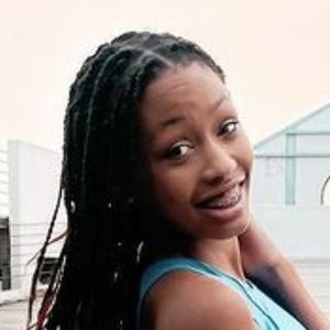 Paris Moore image 4