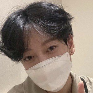 Park Hyung Seok, 32 (Model)