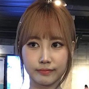 Park Ji-min, 28 (流行歌手)