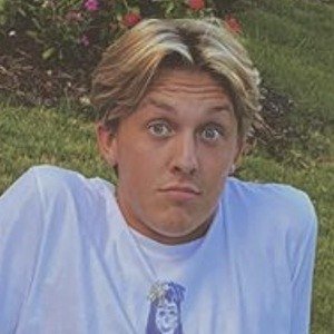 Parker Bivins, 23 (TikTok明星)