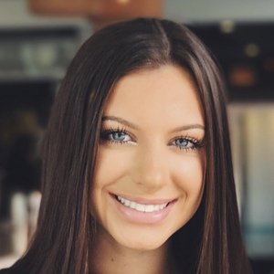 Parker Ewing image 5