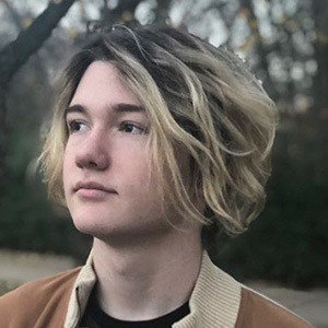 Parker James, 22 (TikTok明星)