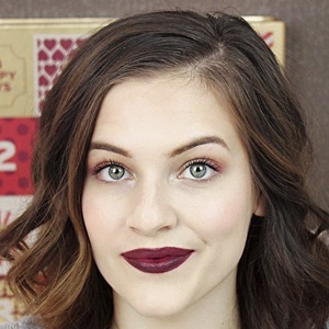 Patricia B, 35 (YouTube Star)