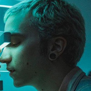 Pau Clavero, 27 (YouTube明星)