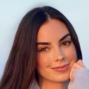 Pau Moral, 26 (TikTok Star)