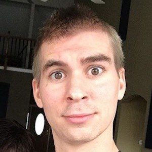 Paul Brisske, 36 (Baterista)