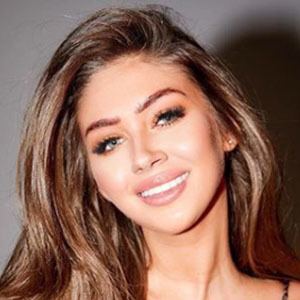 Paula Kalini, 33 (Model)